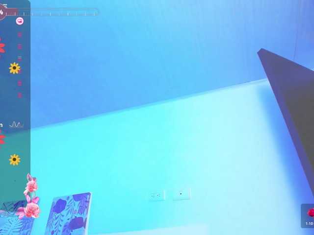 Alahia's BongaCams show and profile