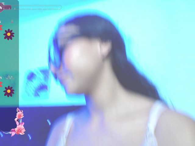 Alahia's BongaCams show and profile