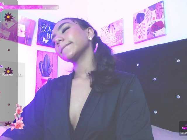 Alahia live cam profile