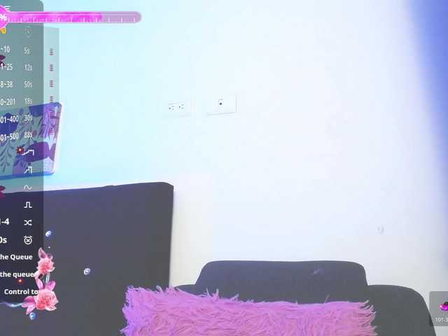 Alahia's BongaCams show and profile