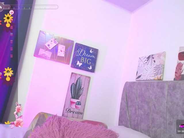 Alahia's BongaCams show and profile