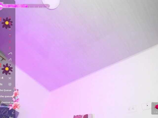 Alahia's BongaCams show and profile