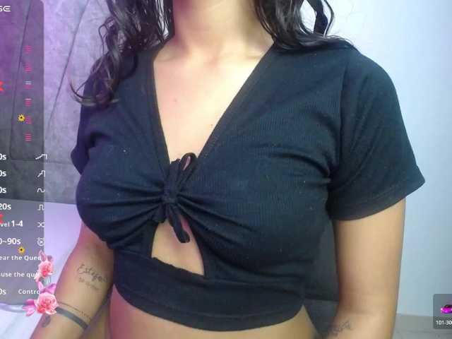 Alahia's BongaCams show and profile