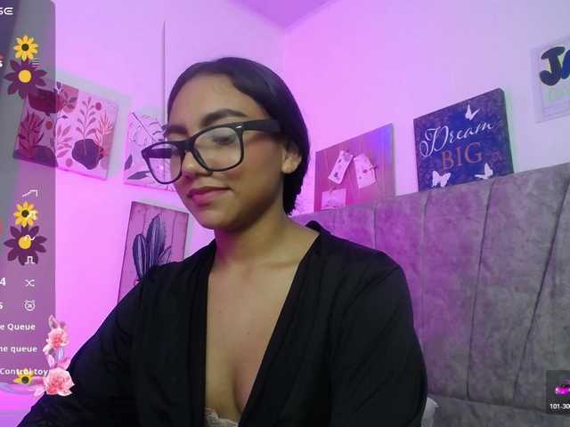 Alahia Live Cam on BongaCams