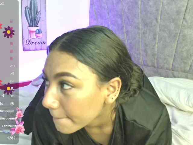Alahia Live Webcam on BongaCams