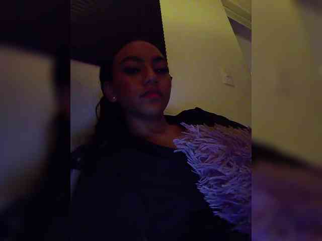 Alahia Live Webcam on BongaCams