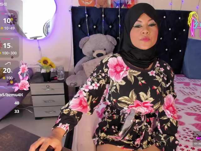 MalakChauriye's BongaCams show and profile