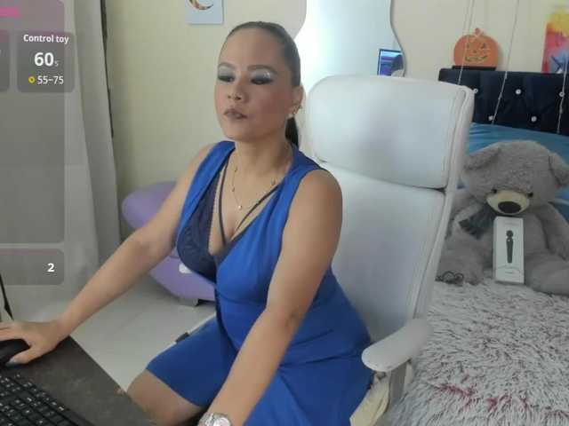 MalakChauriye's BongaCams show and profile