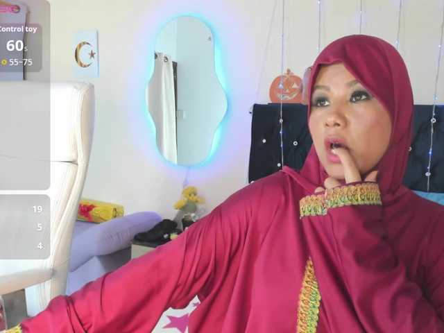 MalakChauriye's BongaCams show and profile