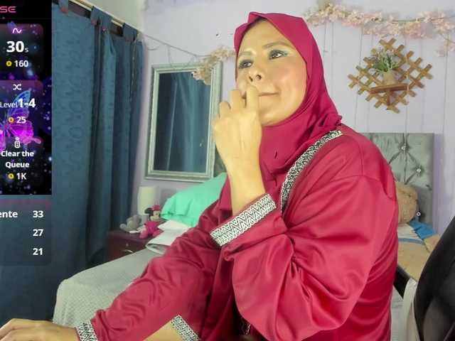 MalakChauriye's BongaCams show and profile