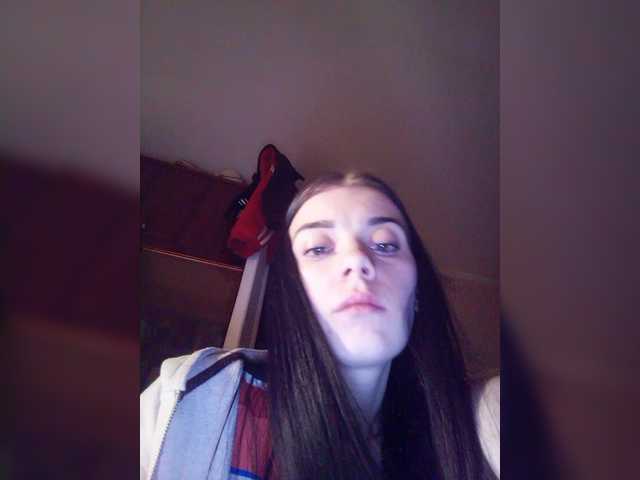 Luna29a's BongaCams show and profile