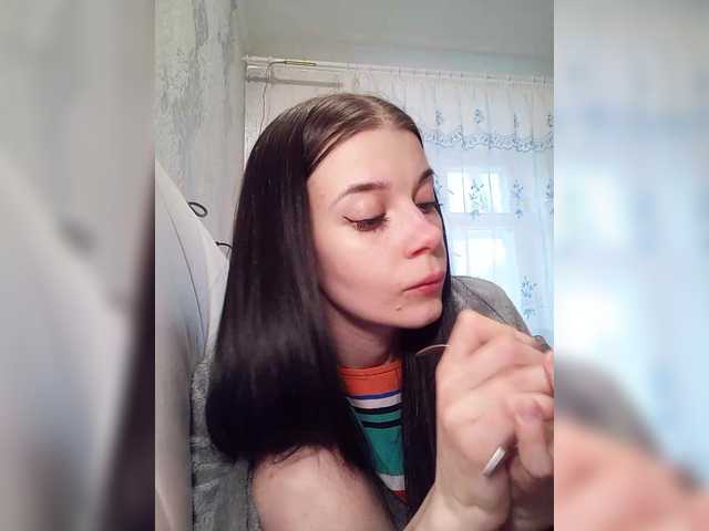 Luna29a's BongaCams show and profile