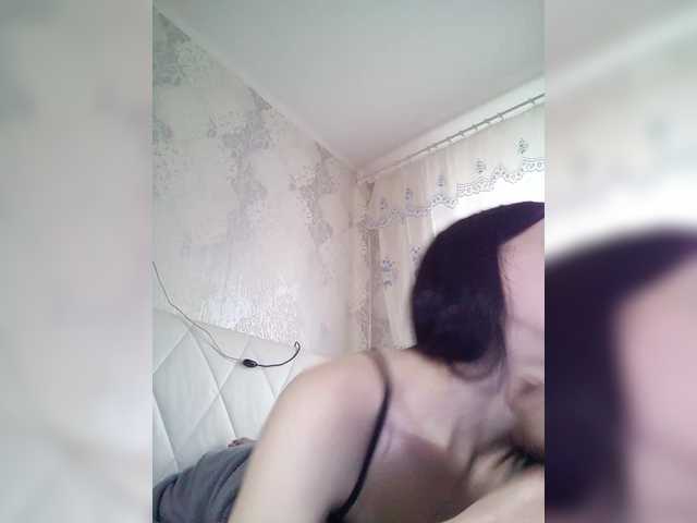 Luna29a's BongaCams show and profile