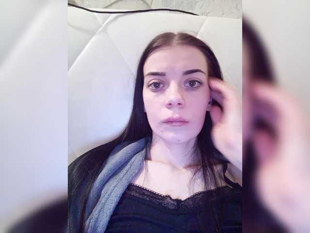 Luna29a's BongaCams show and profile