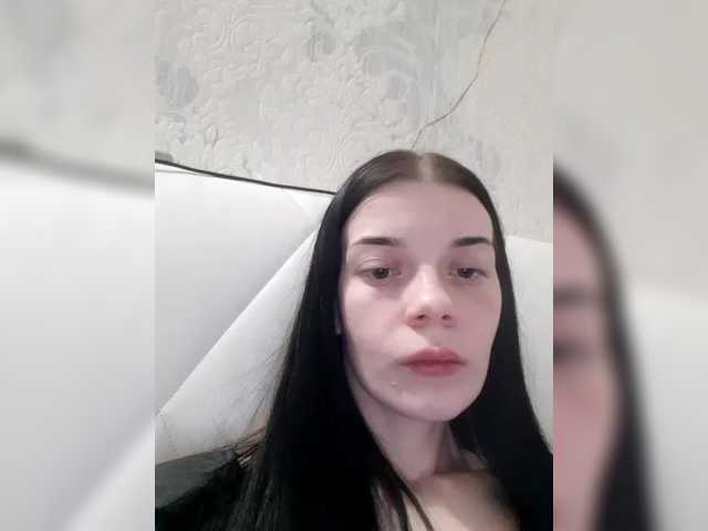 Luna29a's BongaCams show and profile