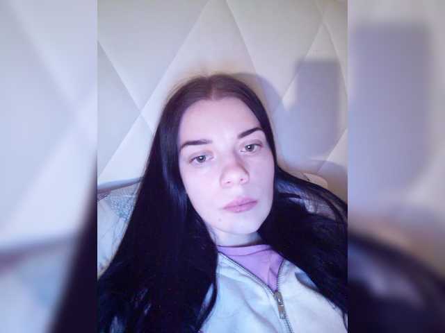 Luna29a's BongaCams show and profile