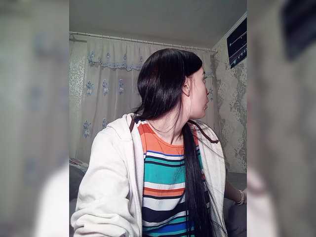 Luna29a's BongaCams show and profile