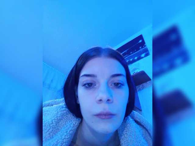 Luna29a's BongaCams show and profile