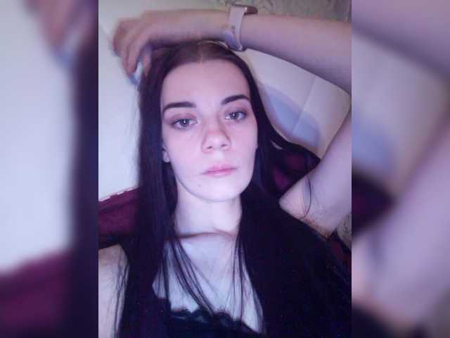 Luna29a's BongaCams show and profile