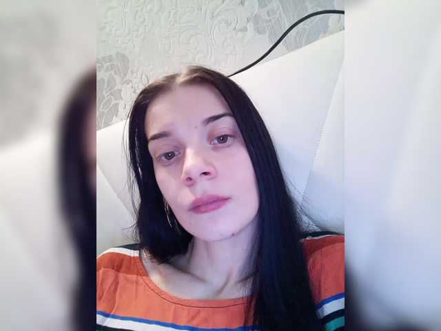 Luna29a's BongaCams show and profile