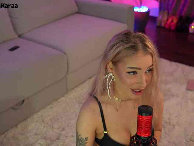 LarraCroft webcam