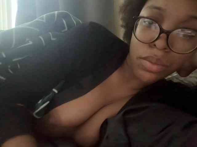 ProductivePussy webcam