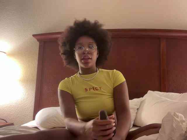 ProductivePussy webcam