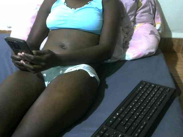 Candy001 webcam