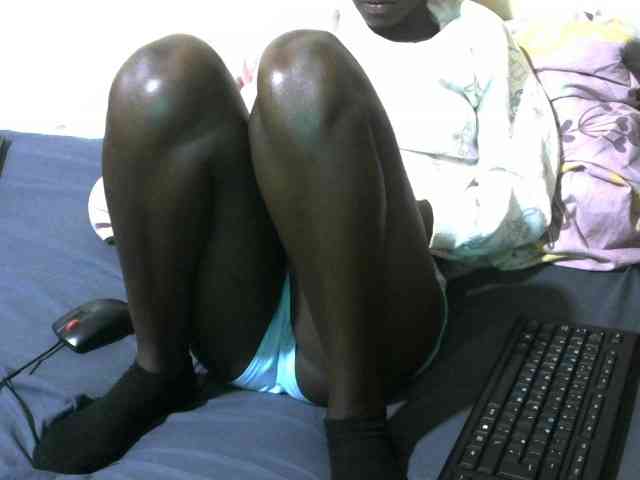 Candy001 Live Webcam on BongaCams