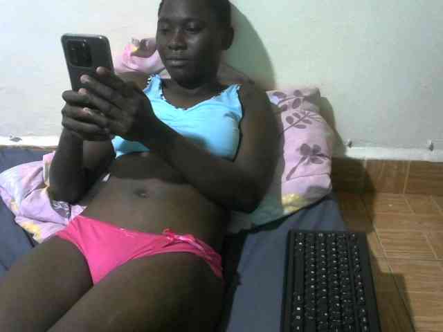 Candy001 webcam