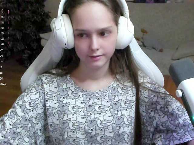 DennyDular's BongaCams show and profile