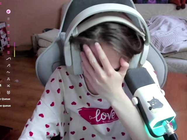 DennyDular's BongaCams show and profile