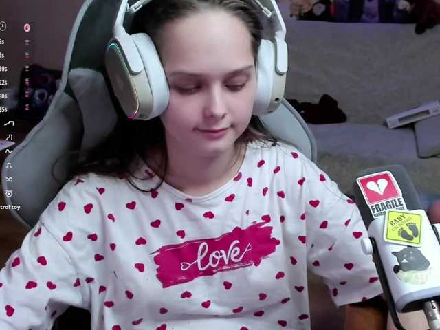 DennyDular's BongaCams show and profile