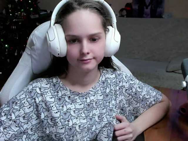 DennyDular's BongaCams show and profile