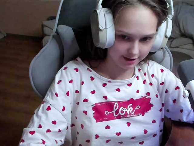 DennyDular's BongaCams show and profile