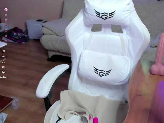 DennyDular's BongaCams show and profile