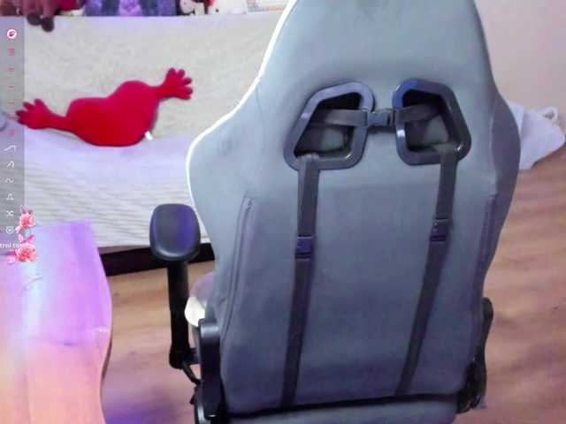 DennyDular's BongaCams show and profile