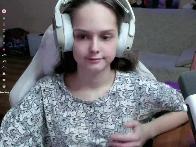 DennyDular's BongaCams show and profile