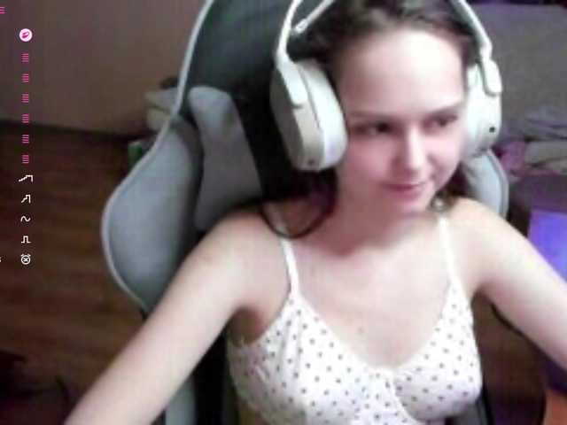 DennyDular's BongaCams show and profile