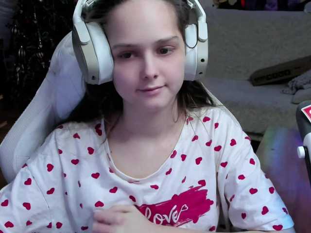 DennyDular's BongaCams show and profile