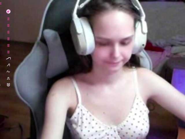 DennyDular's BongaCams show and profile