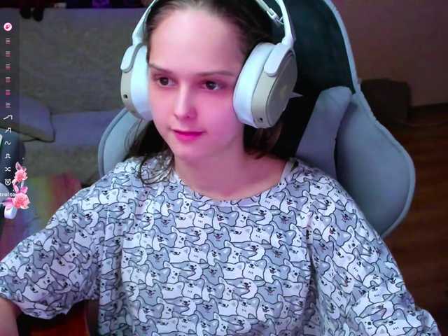 DennyDular's BongaCams show and profile