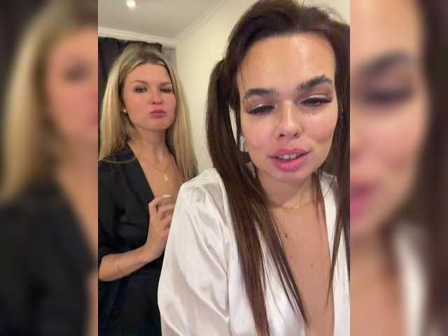 GiaVibey's BongaCams show and profile