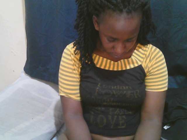 naughty-slender Live Cam on BongaCams