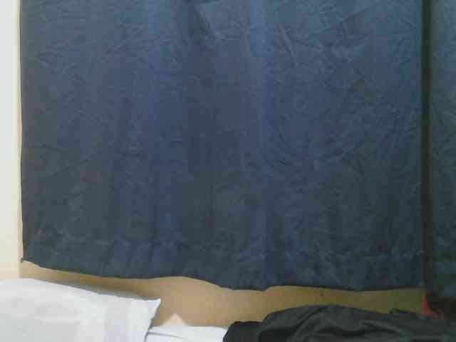 naughty-slender webcam