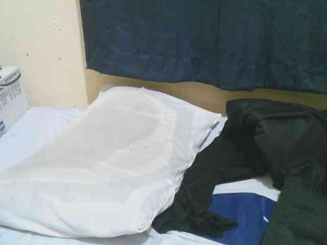 naughty-slender webcam