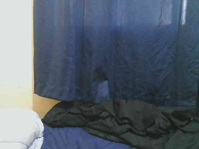 naughty-slender webcam