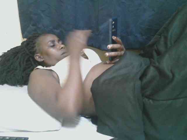 naughty-slender webcam