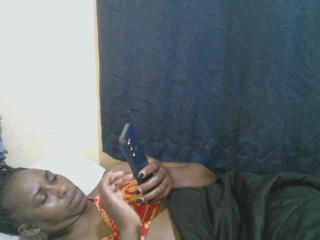 naughty-slender webcam