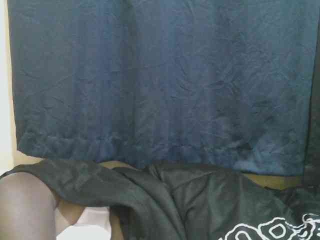 naughty-slender webcam